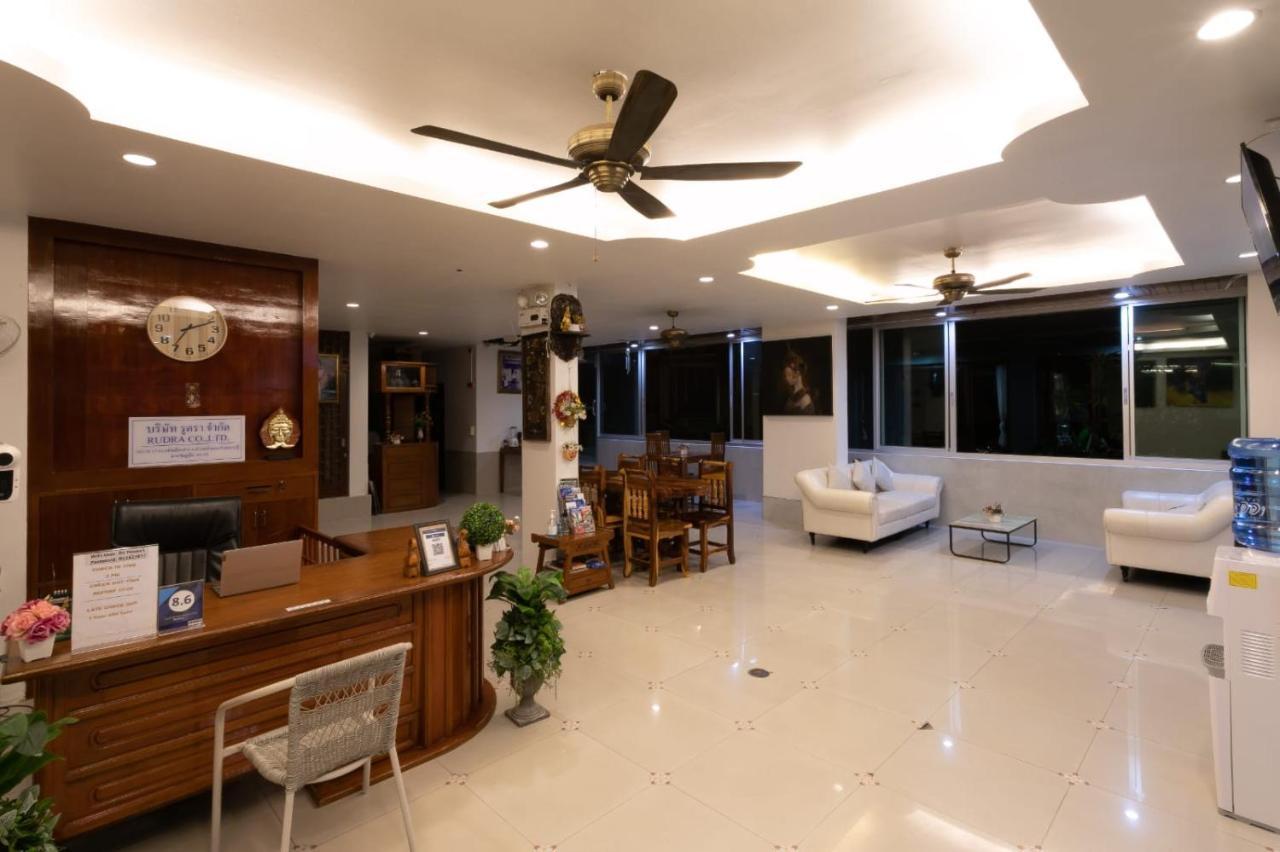 Best Venue Hotel Patong Esterno foto